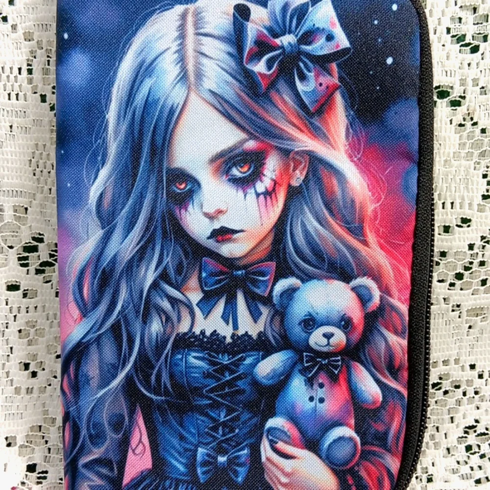 🆕️LAST 1🌹GOTH GIRL & TEDDY BEAR ZIPPERED CLUTCH WRISTLET WALLET/Y2K GOTH PUNK
